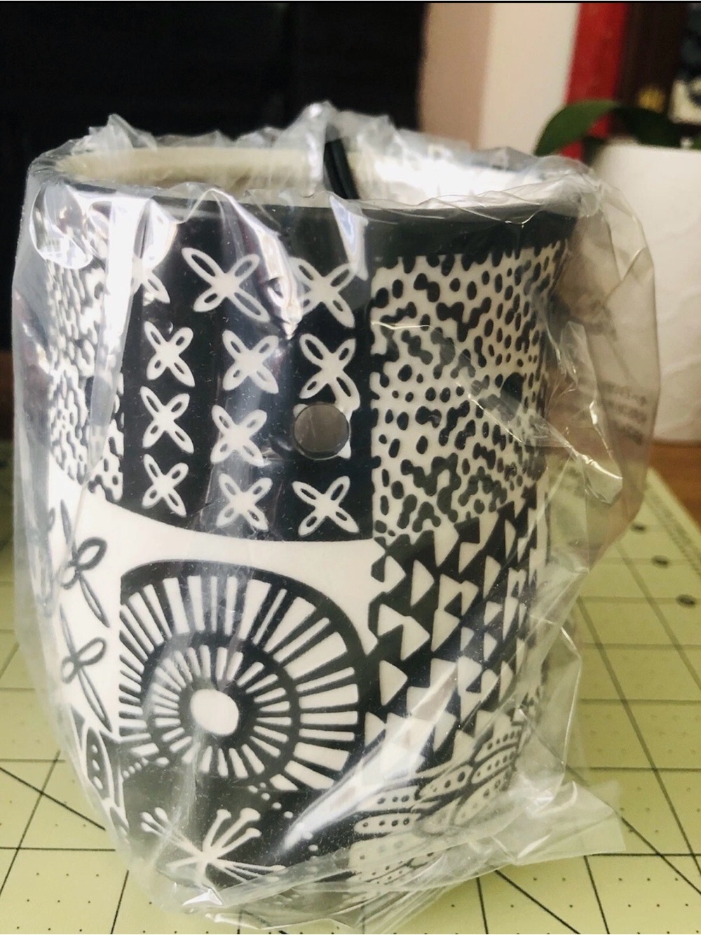 Scentsy Modern Tribal Warmer with Purple and Lime Accents